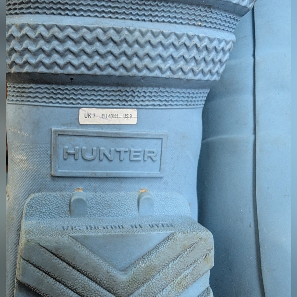 Hunter Blue Rain Boots - Picture 6 of 10